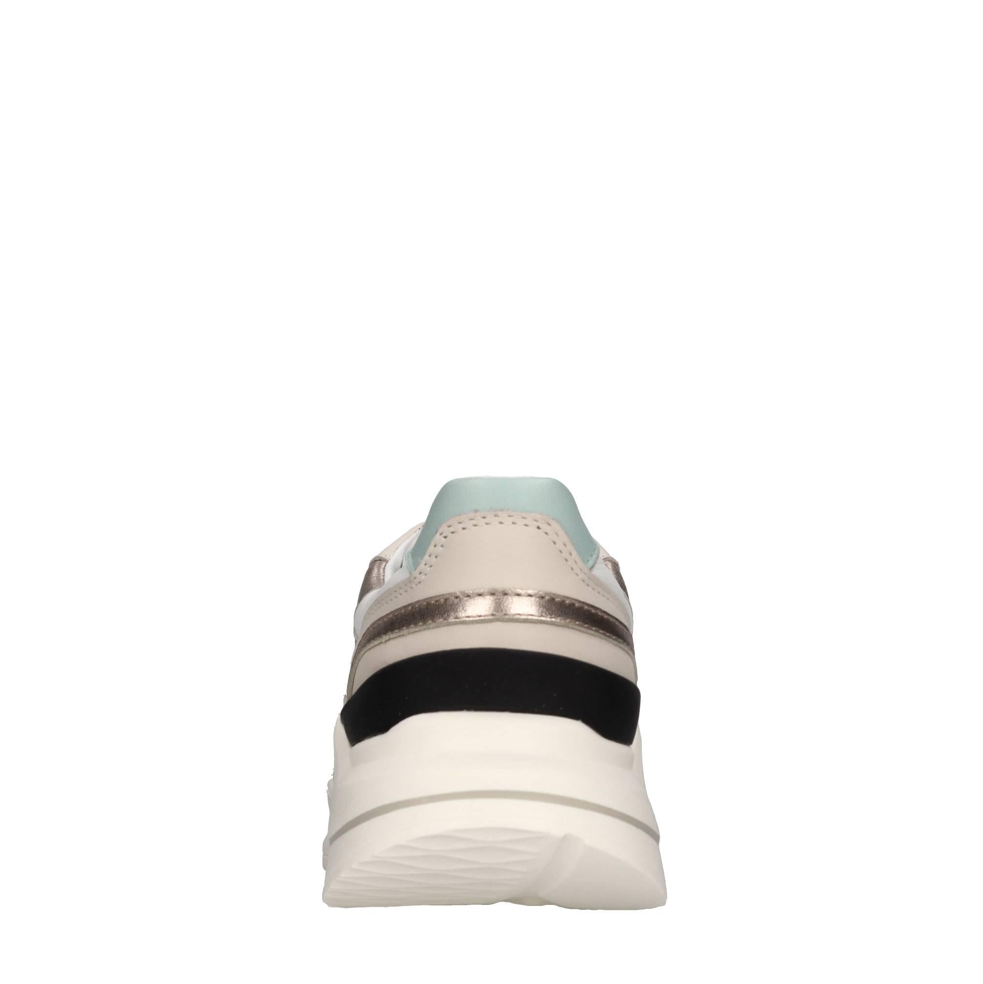 Sneakers in pelle e tessuto 