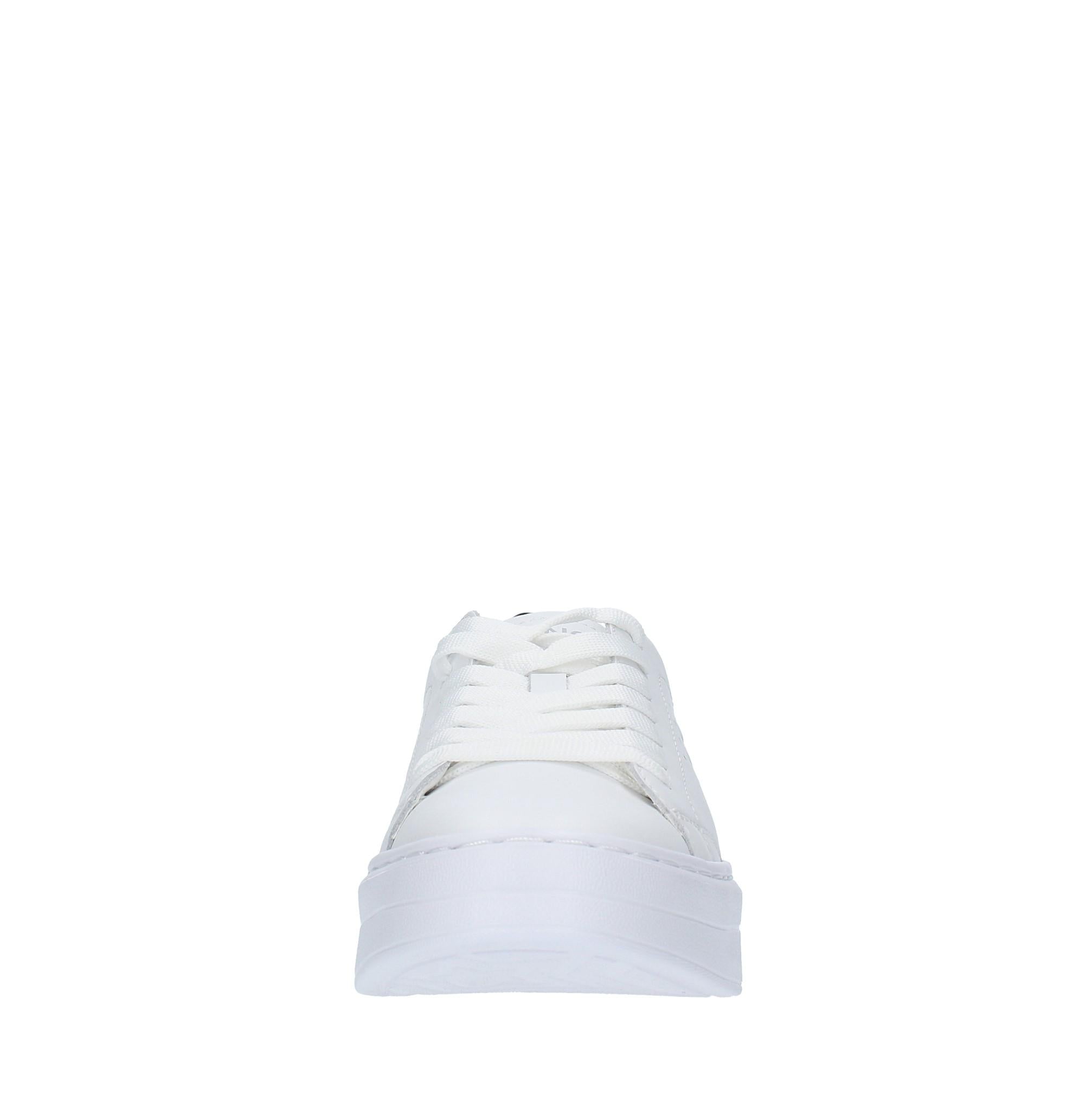 Sneakers in pelle 