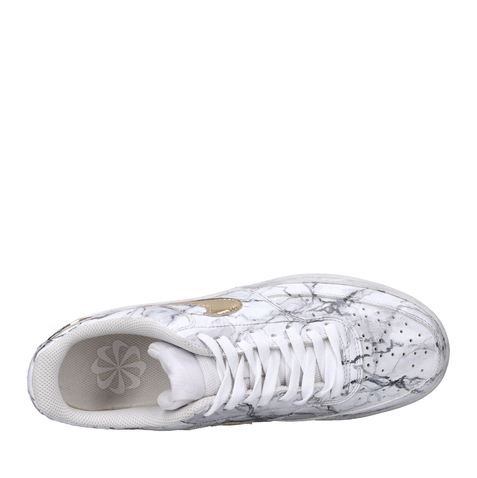Sneakers in pelle 