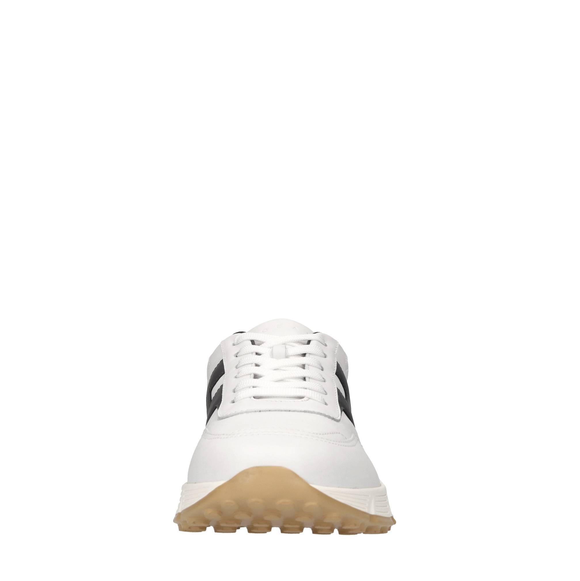 Sneakers in pelle 