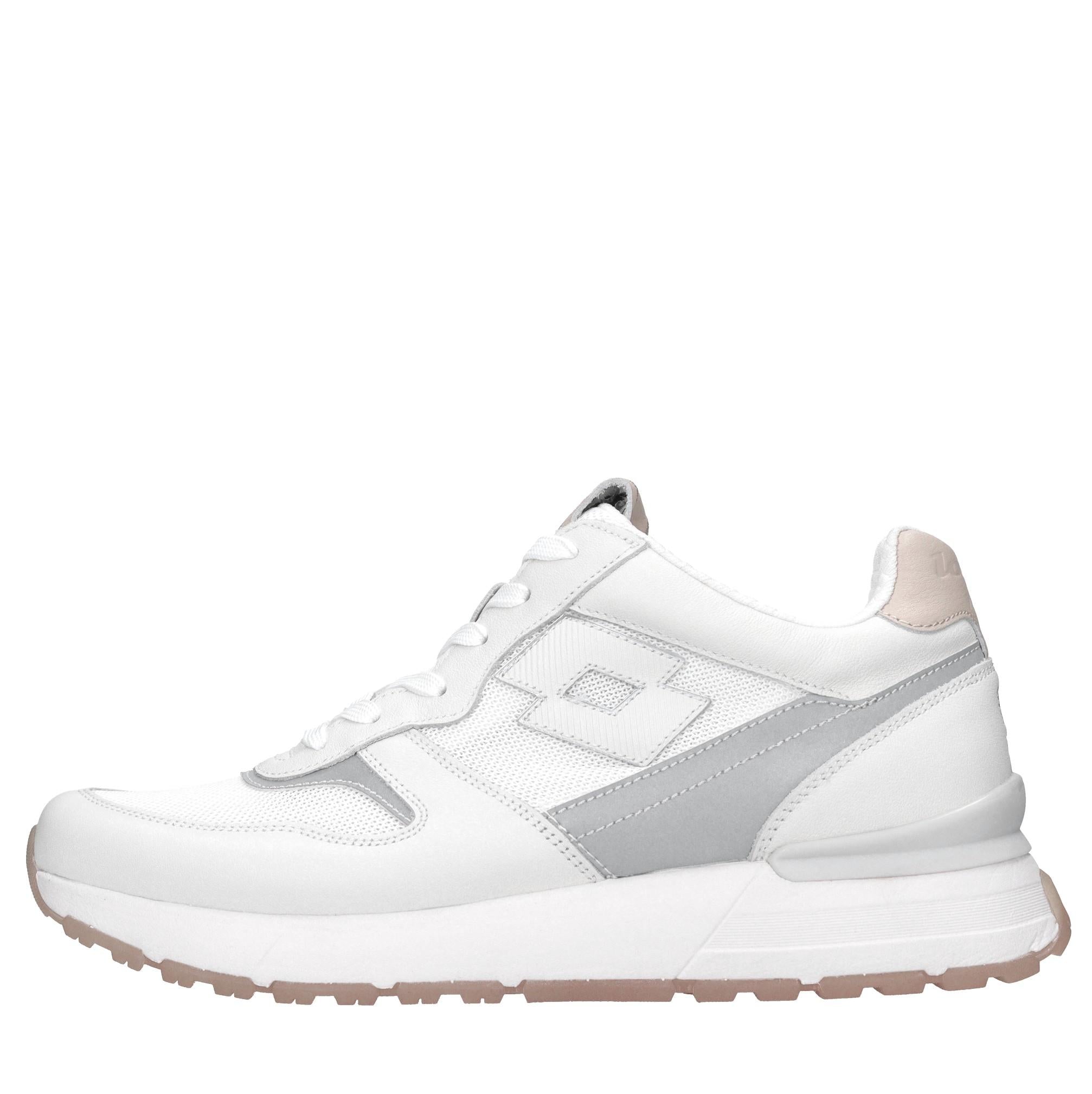Sneakers in pelle e tessuto 