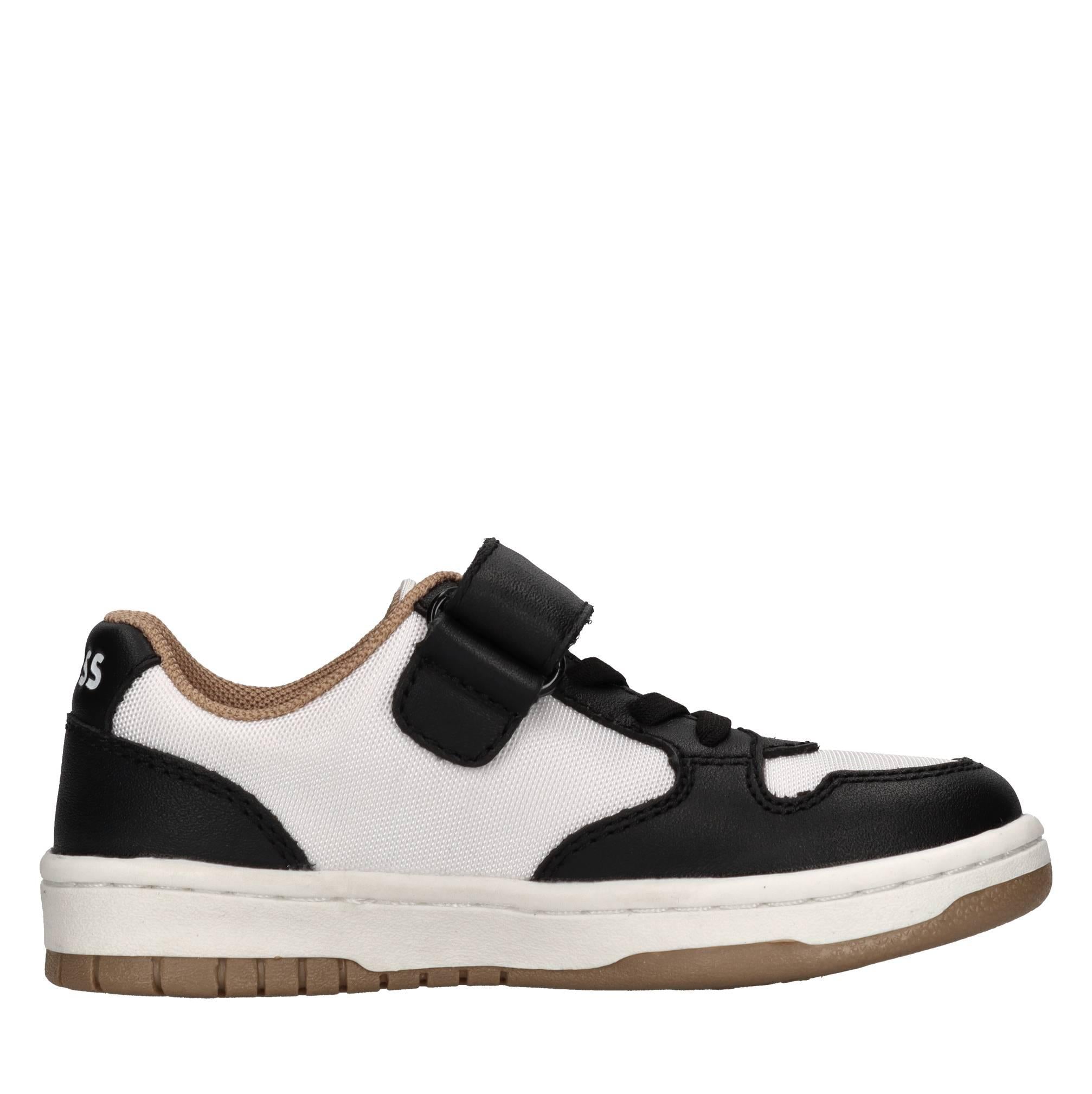 Sneakers in pelle e tessuto 