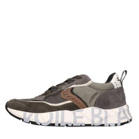 Sneakers in camoscio e tessuto 