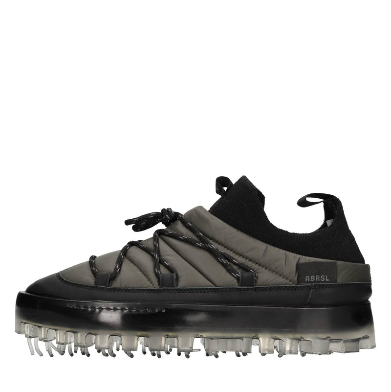 Sneakers in pelle e tessuto 