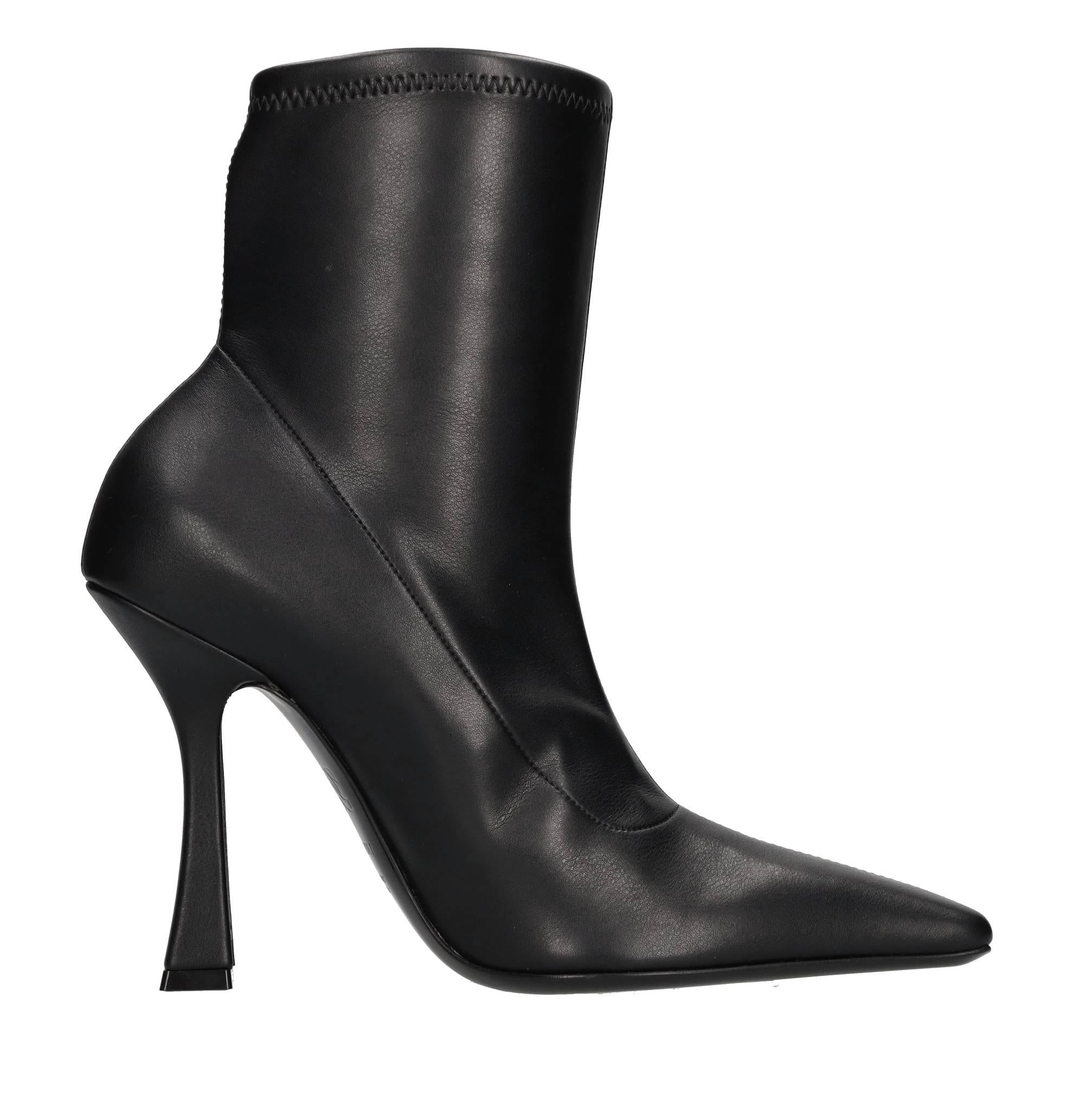 Tronchetti in pelle ed ecopelle stretch 