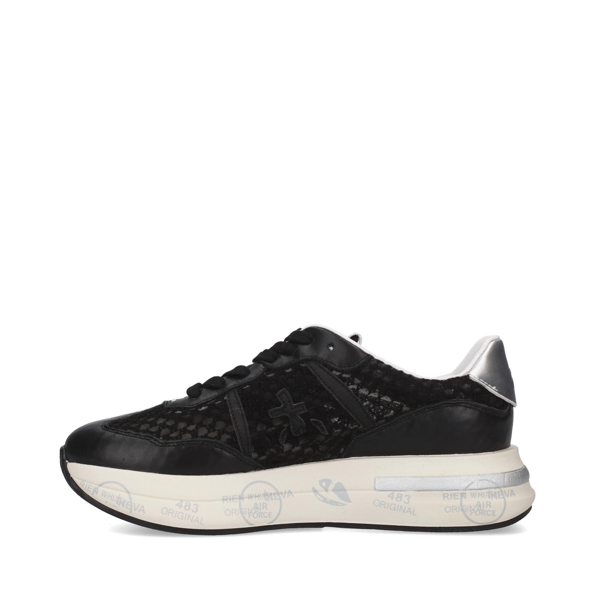 Sneakers in pelle scamosciata, tessuto e inserti in pelle 
