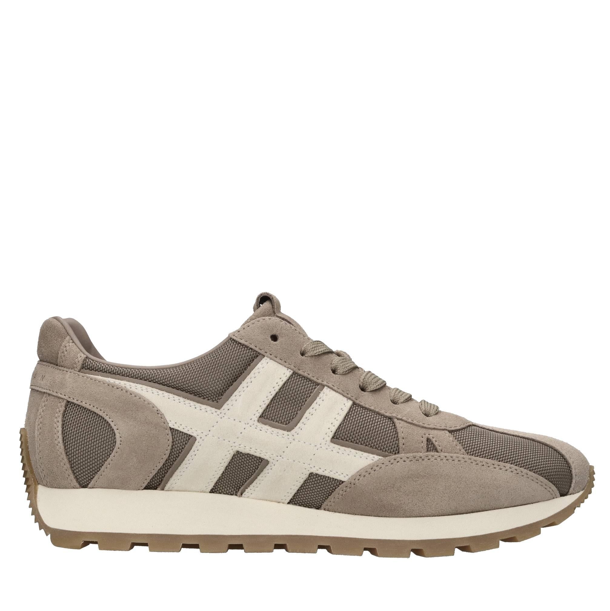 Sneakers pelle e tessuto 