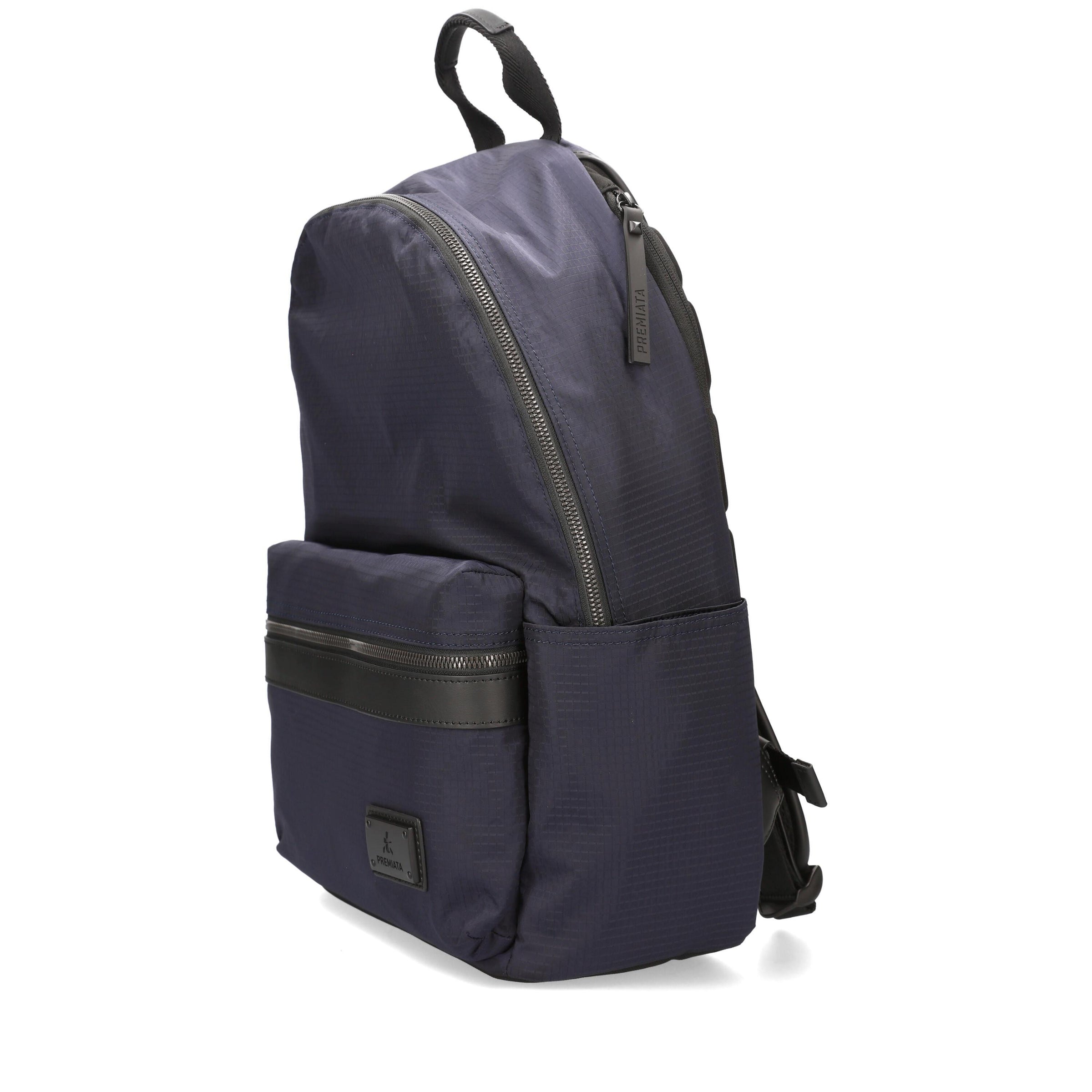 Zaino PREMIATA modello BLADE capiente e versatile in gabardine di nylon di prima qualità con trattamento antisfilacciamento e idrorepellente 