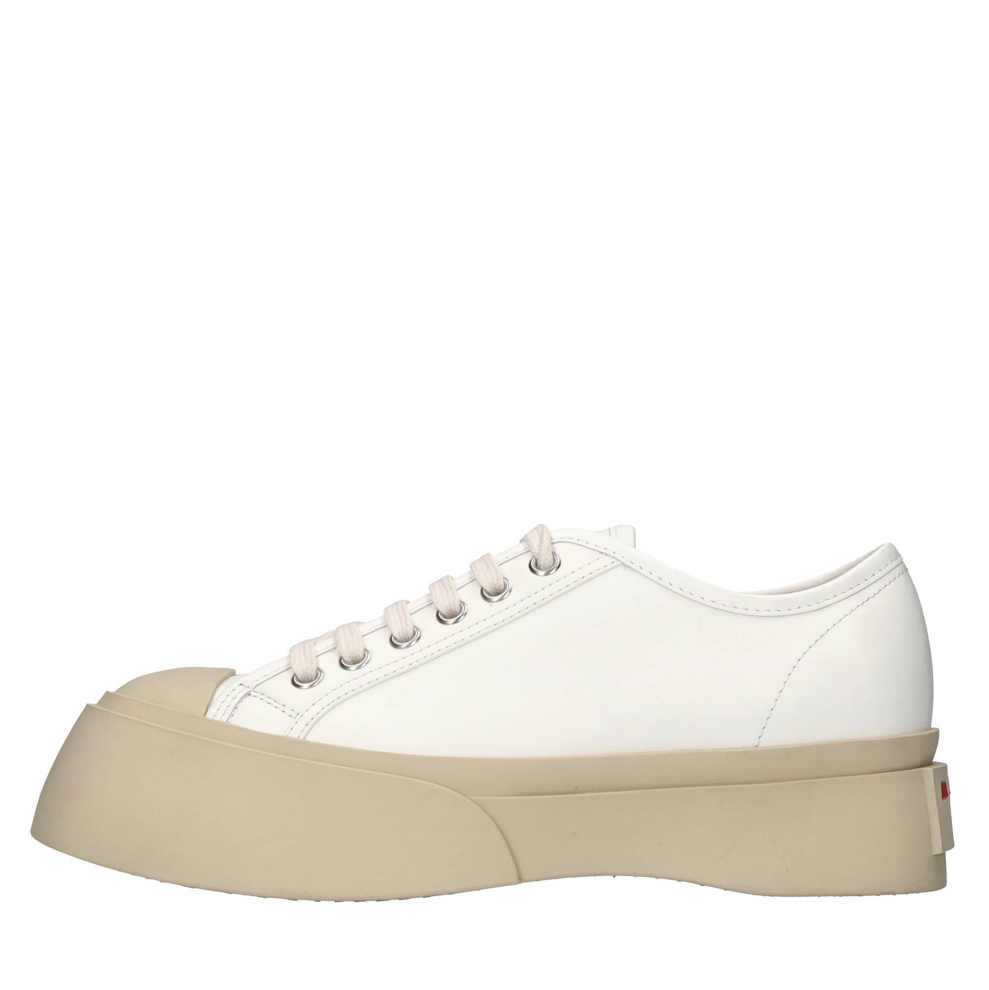 Sneakers in pelle 
