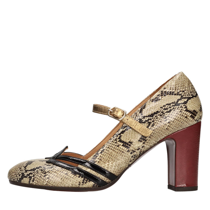 Décolleté in pelle modello Wego Conde 