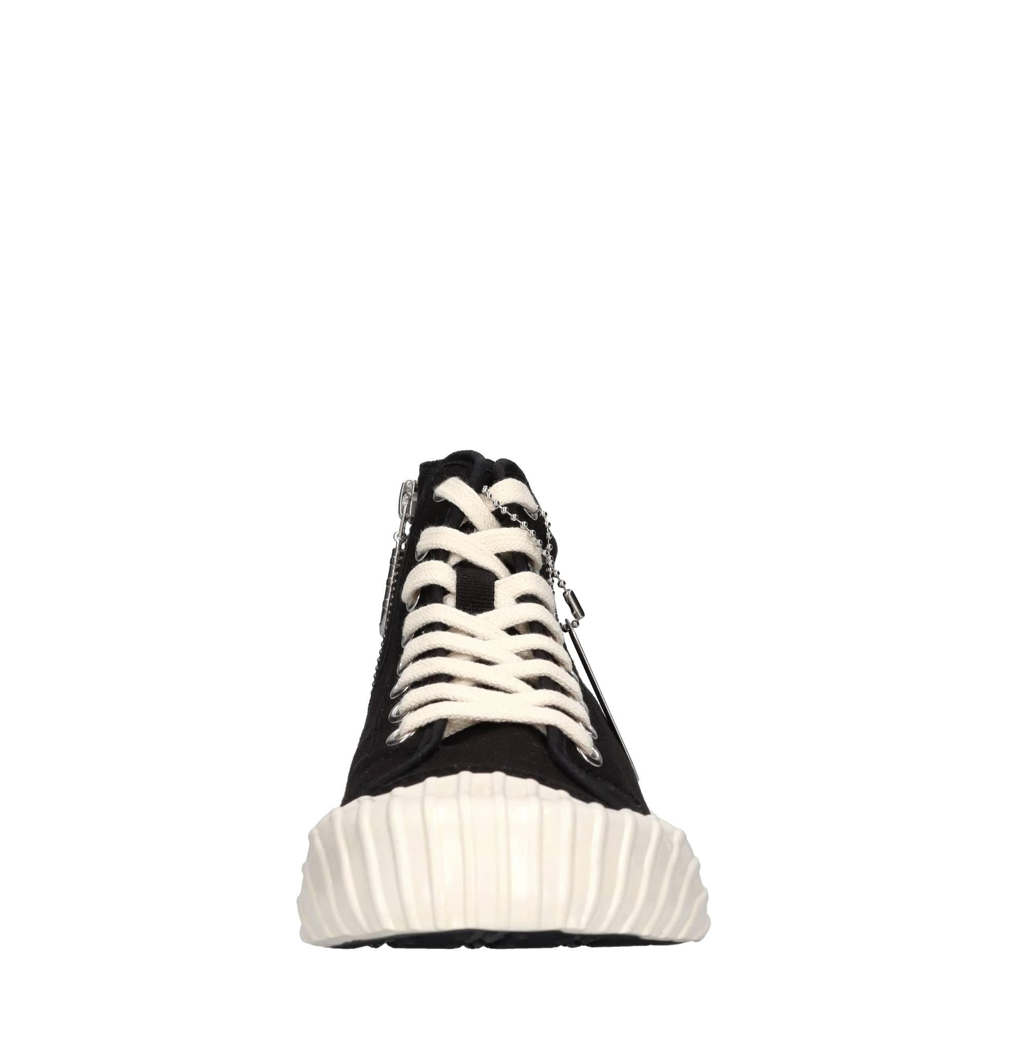Sneakers in tessuto 