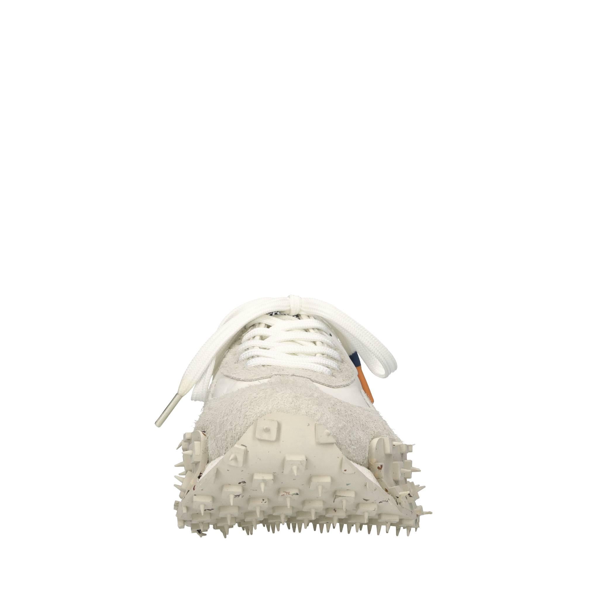 Sneakers in camoscio,pelle e tessuto 
