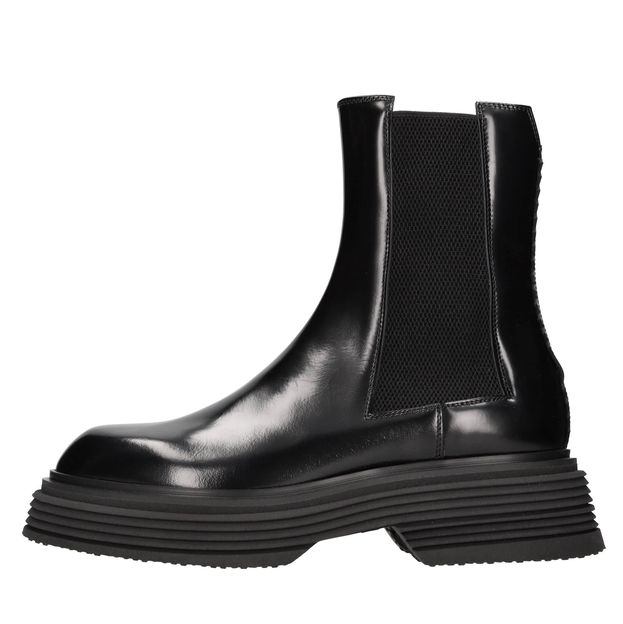 Stivaletti beatles modello ROBBIE in pelle 