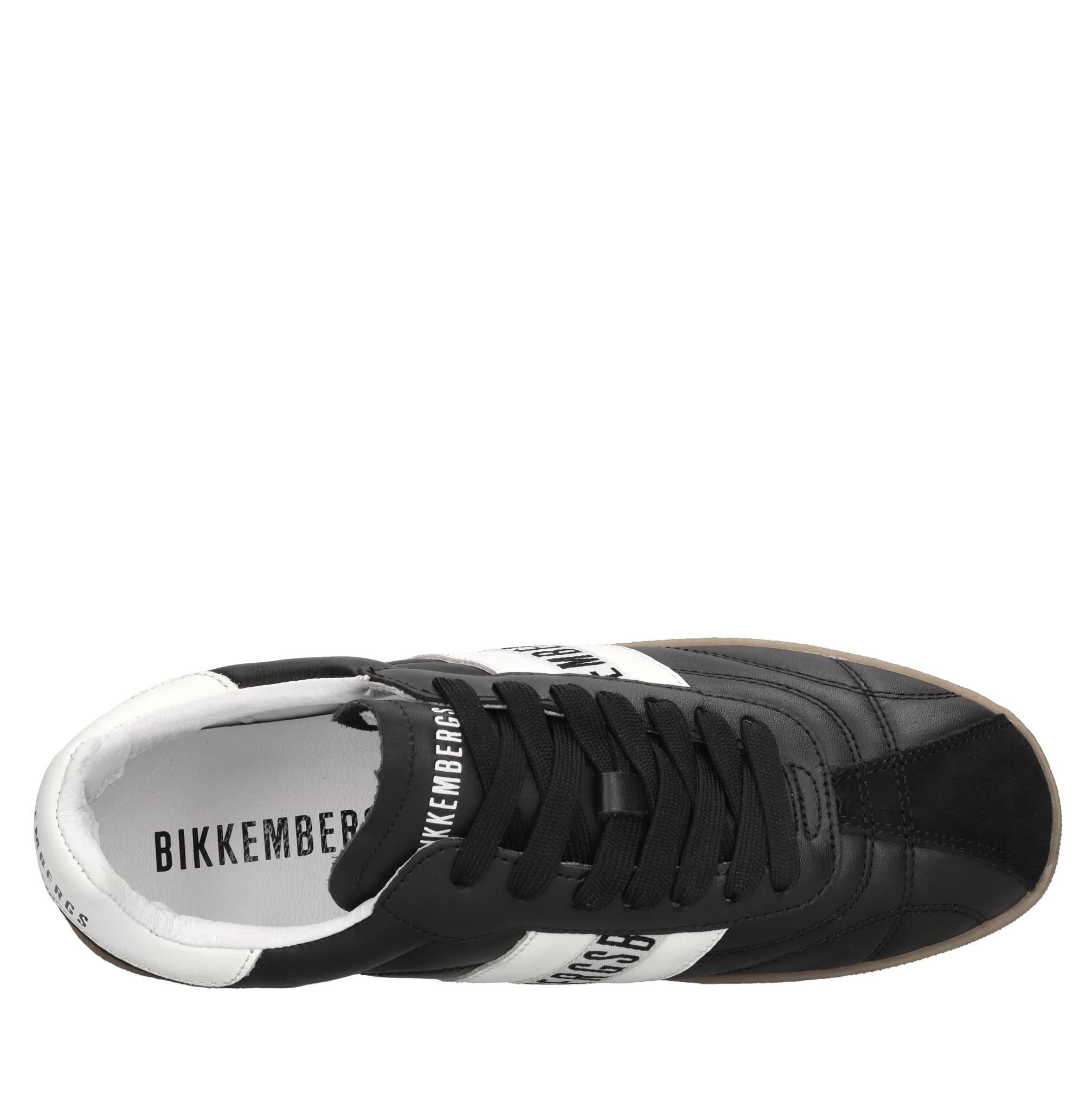 Sneakers in pelle 