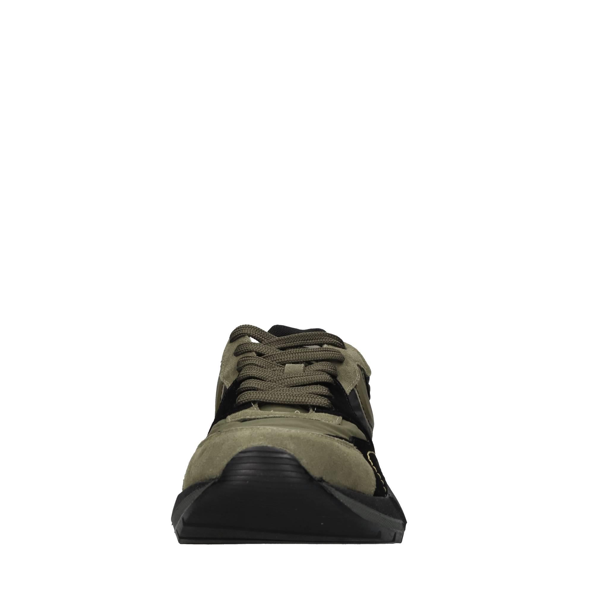 Sneakers in camoscio,pelle e tessuto 