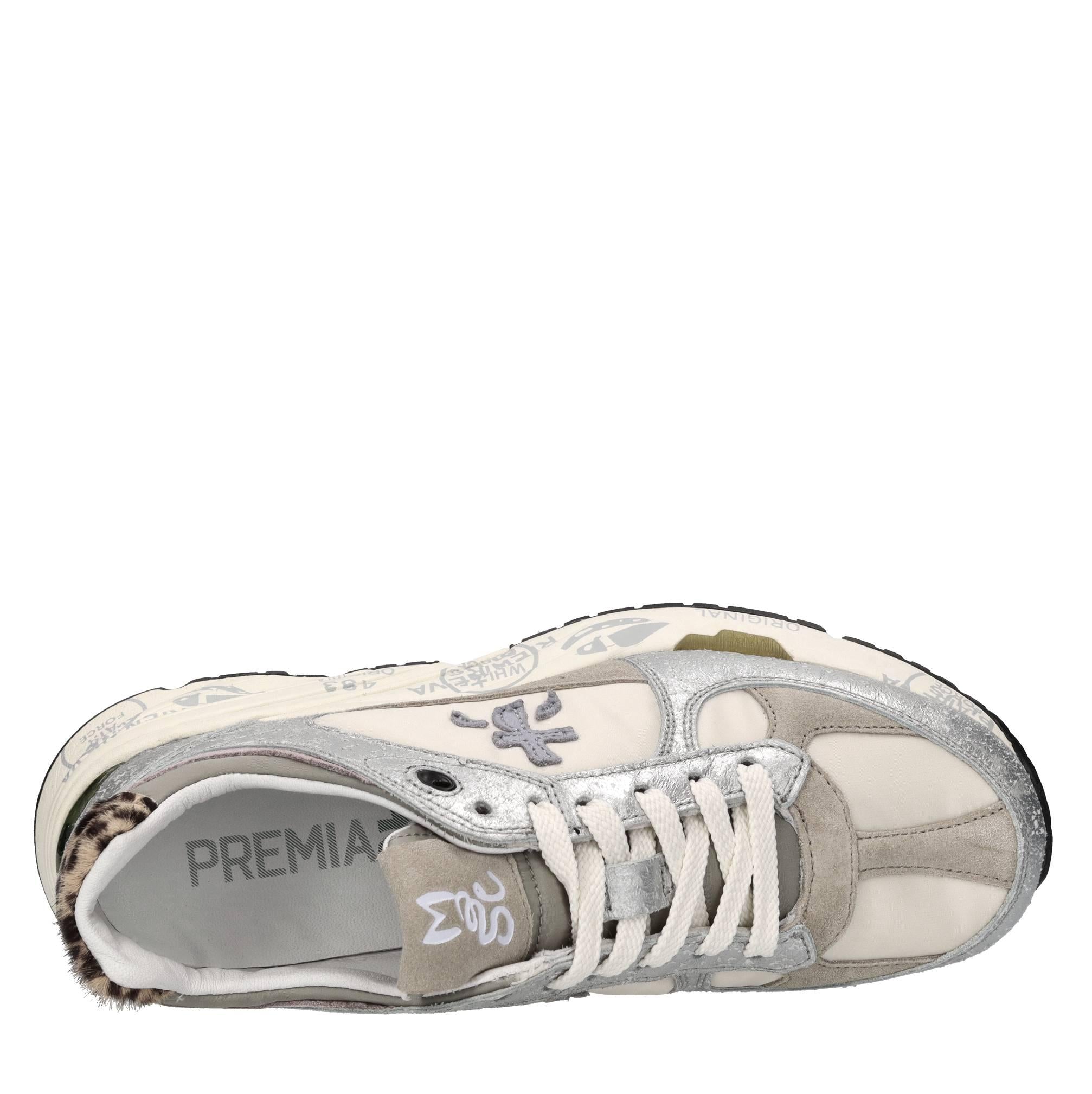 Sneakers in pelle e tessuto 