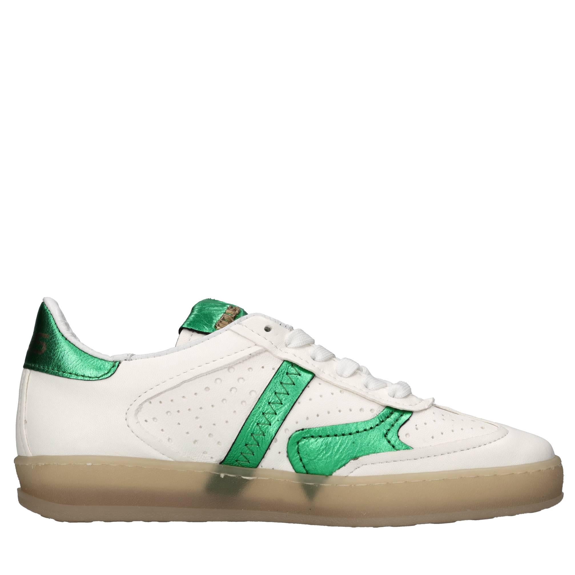Sneakers in pelle 
