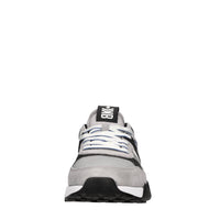 Sneakers in camoscio, ecopelle e tessuto 