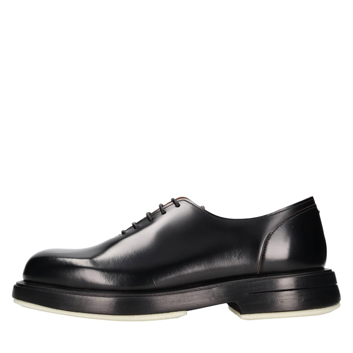 Stringate modello Sam in pelle 