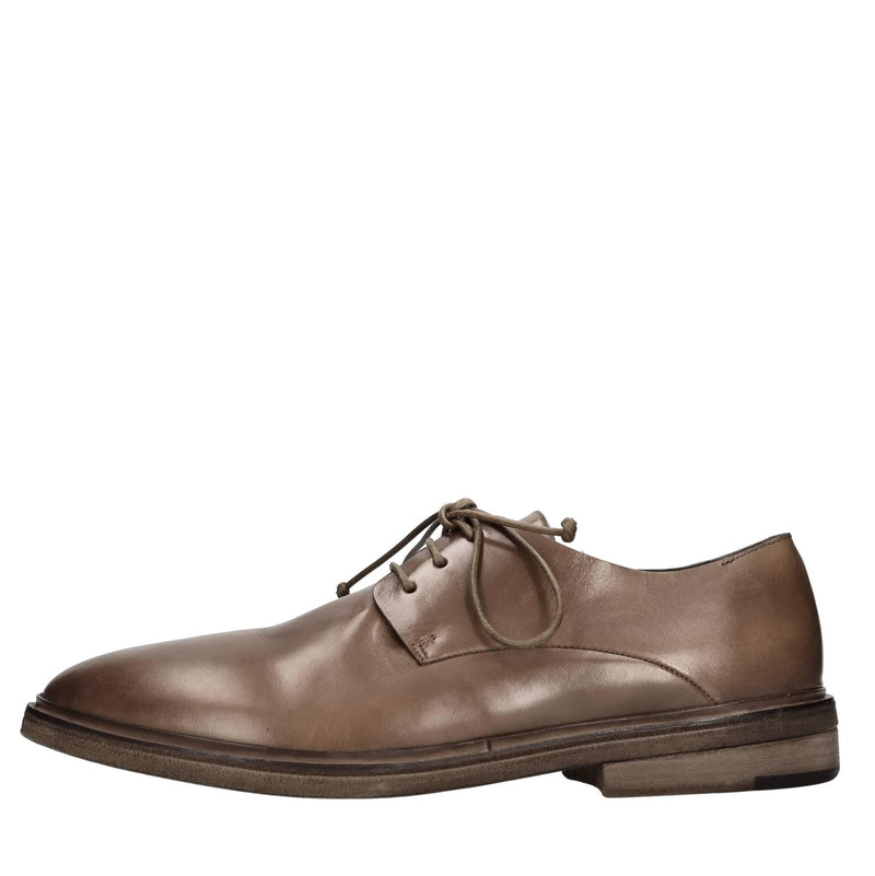 Stringate in pelle 