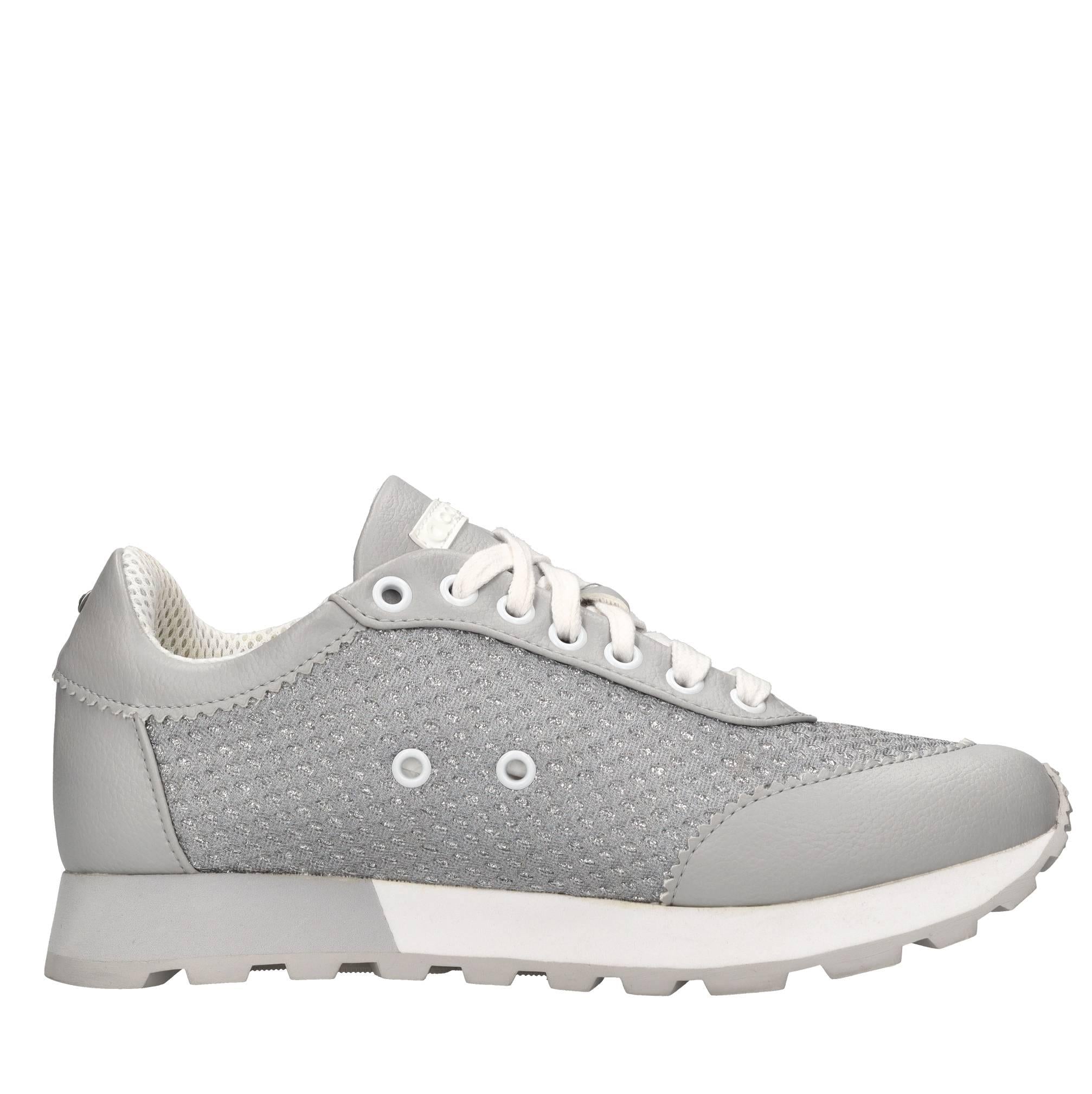 Sneakers in tessuto 