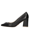 GUESS Leather pumps