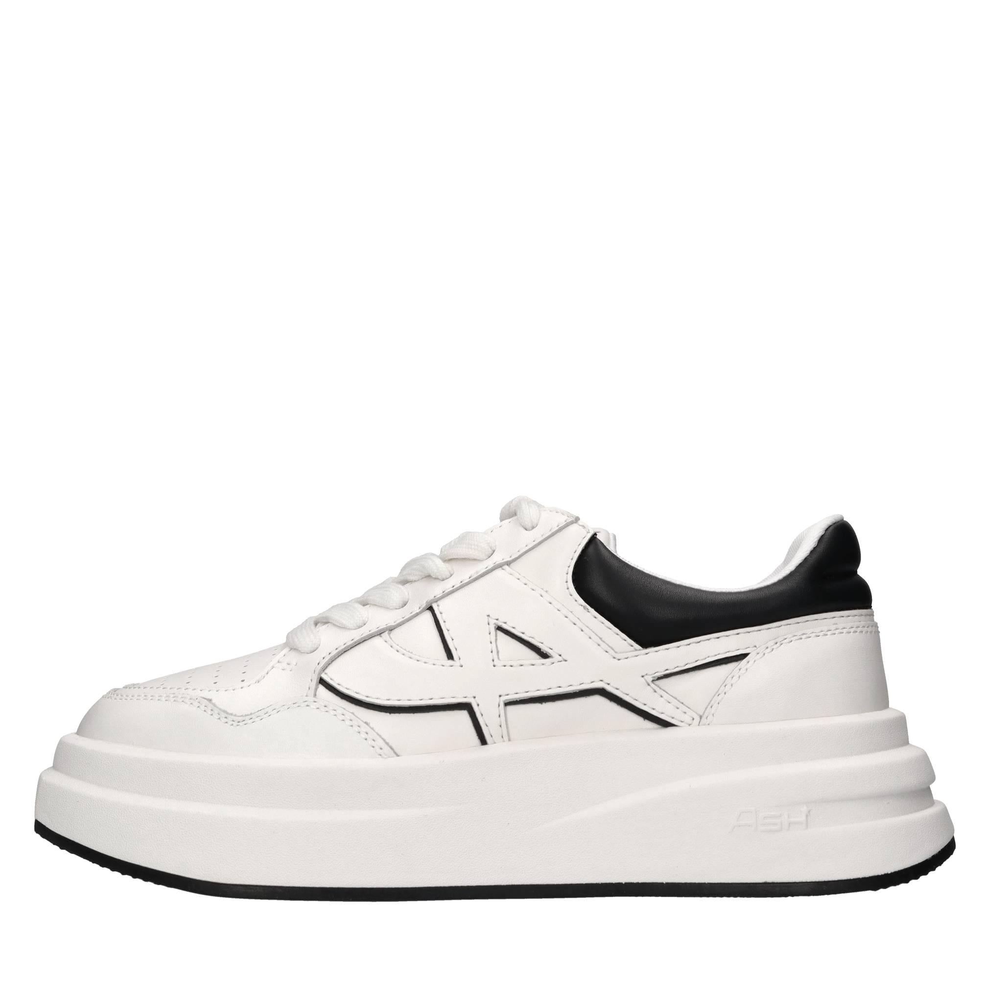 Sneakers in pelle 