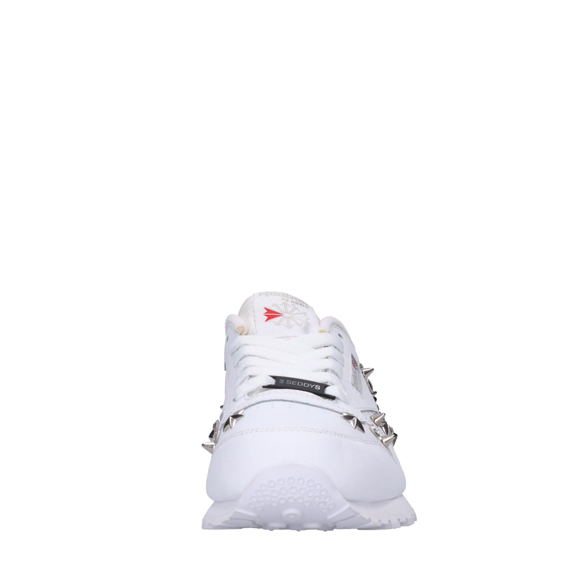 Sneakers in pelle ed applicazioni 