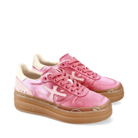 Sneakers in tessuto e inserti in pelle scamosciata 
