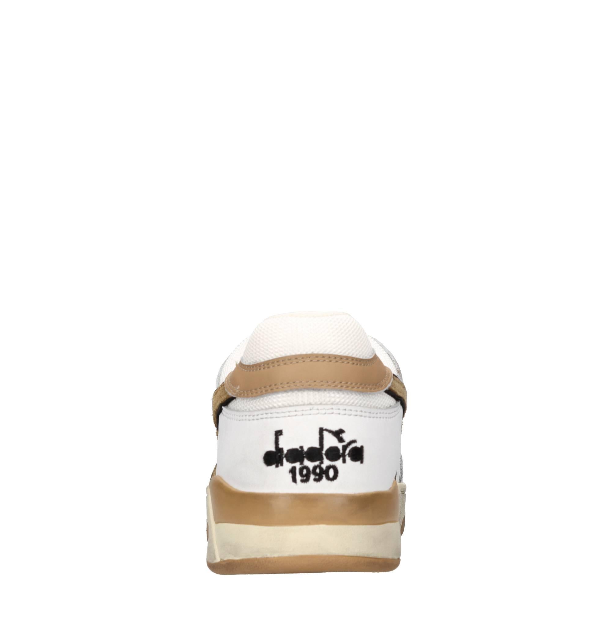 Sneakers in pelle e tessuto 