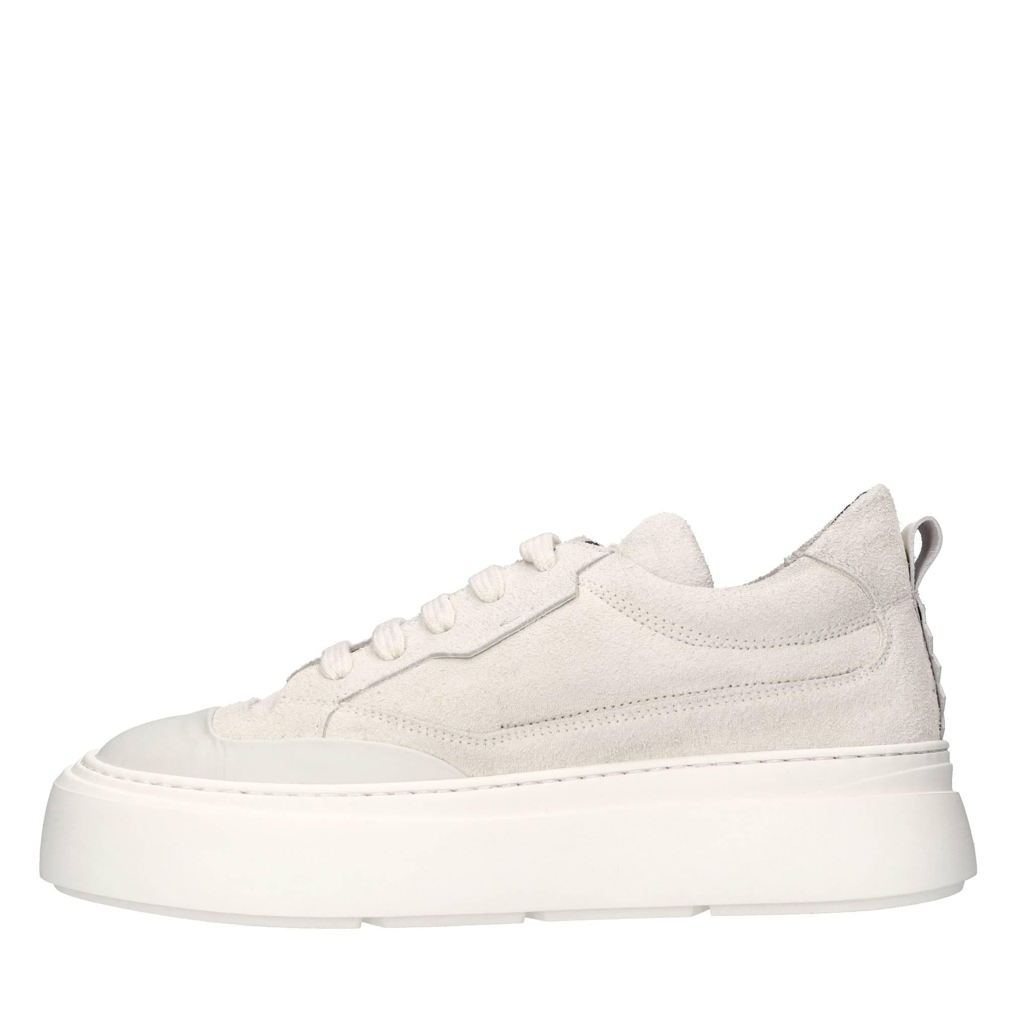 Sneakers in camoscio 