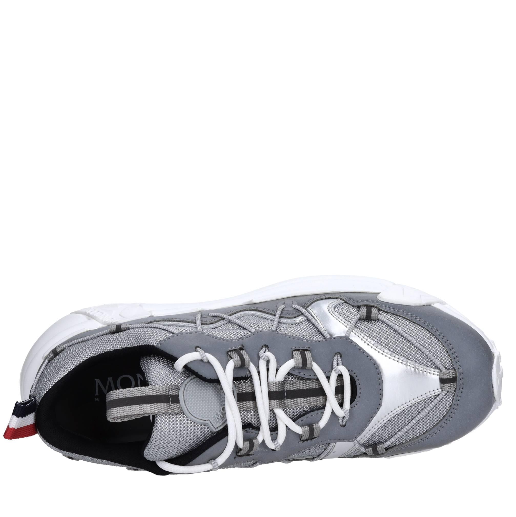 Sneakersr in pelle e tessuto 