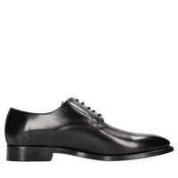 Stringate in pelle 