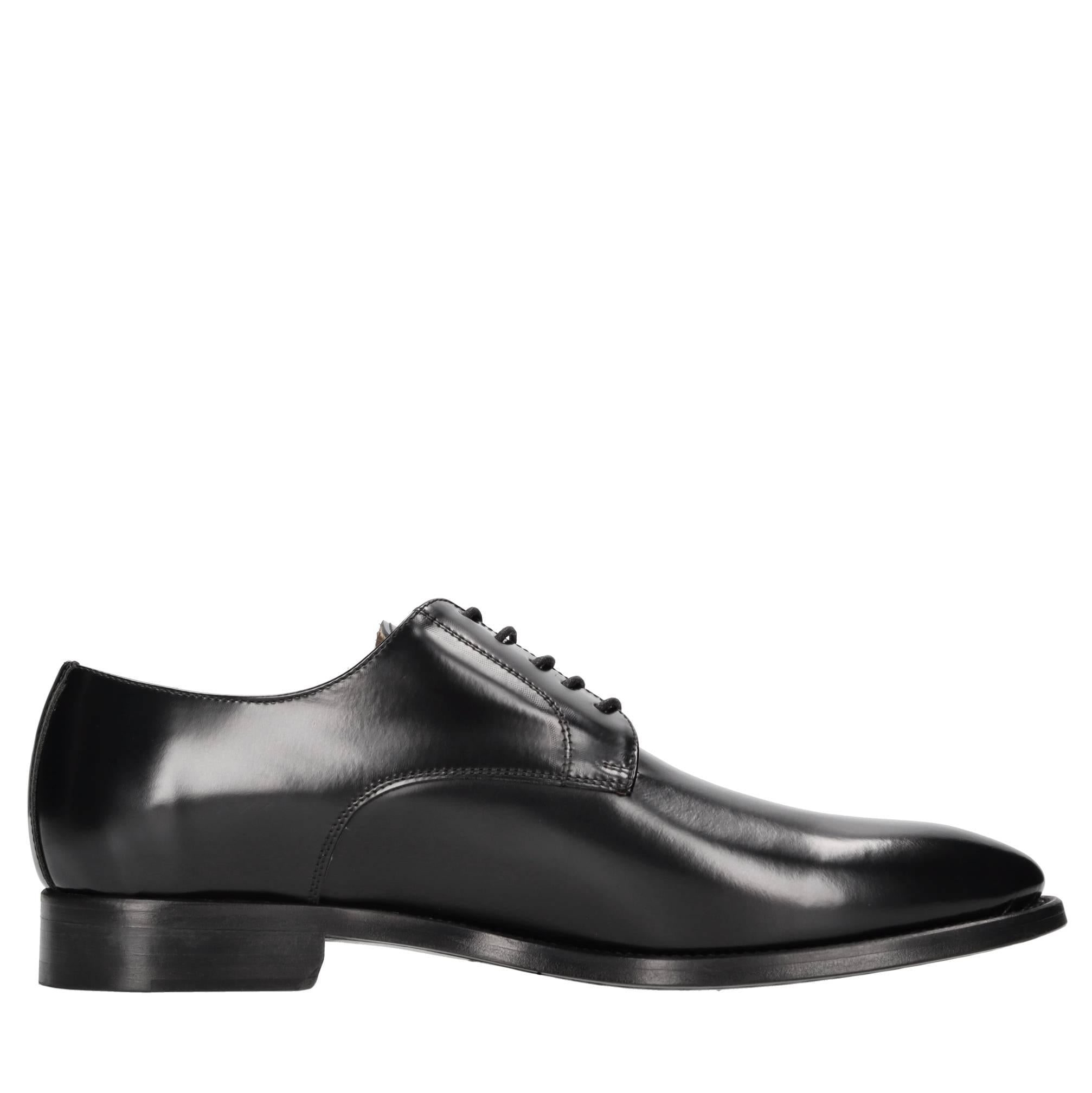 Stringate in pelle 