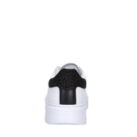 Sneakers in pelle ed ecopelle 