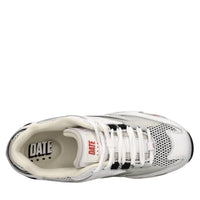 Sneakers in pelle e tessuto 