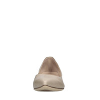 Décolleté in pelle 