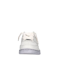 Sneakers in pelle 