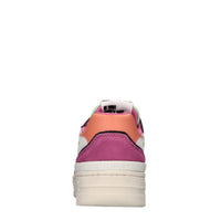 Sneakers in pelle 