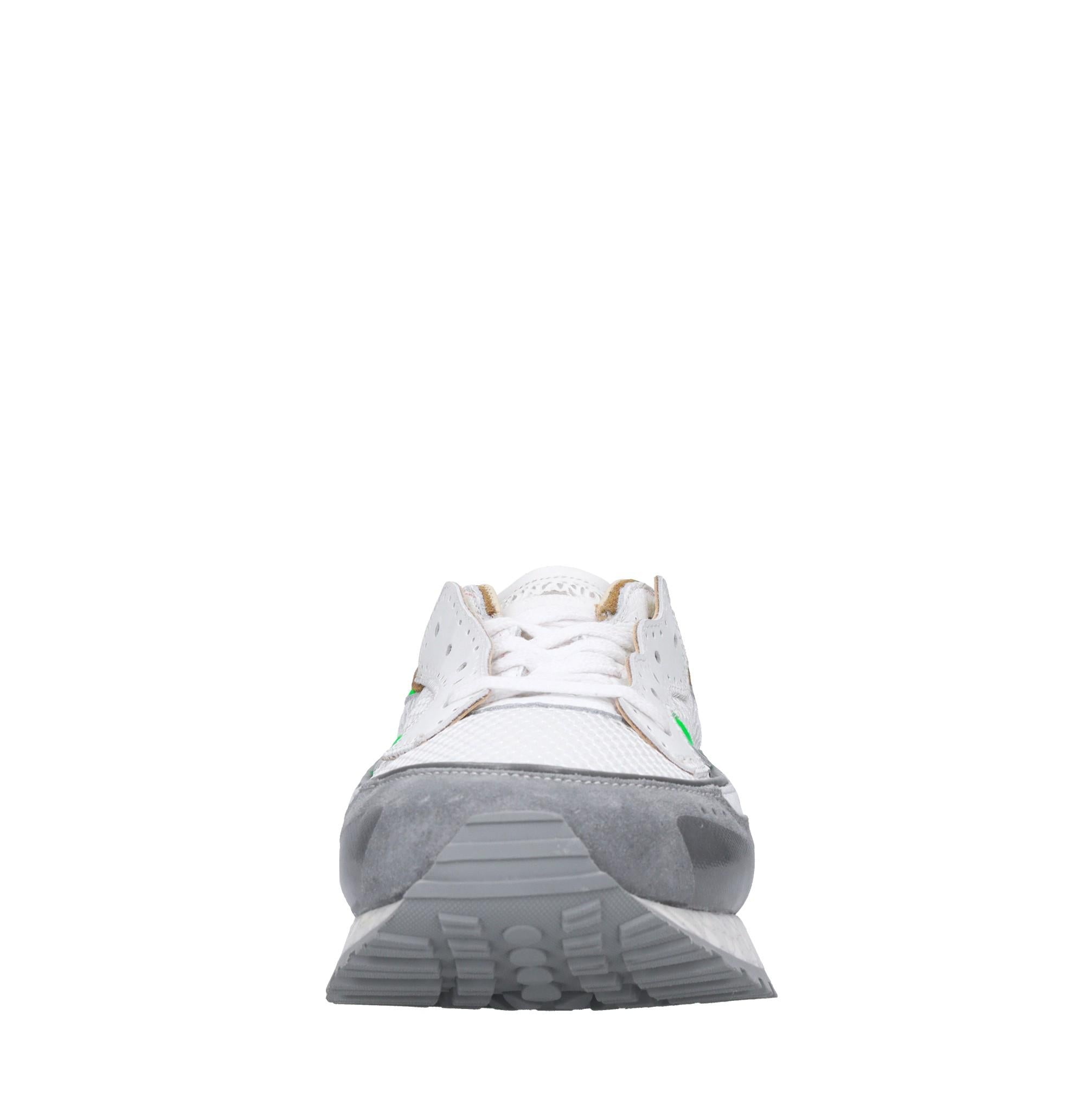Sneakers in pelle e tessuto 