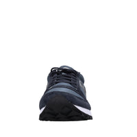 Sneakers in camoscio e tessuto 
