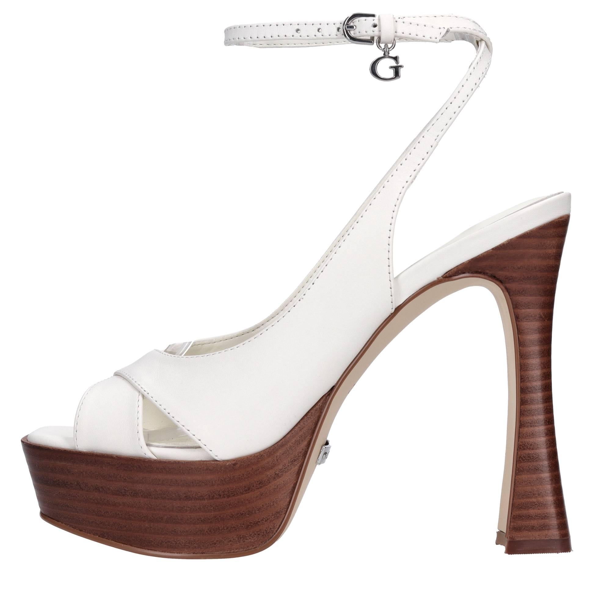 Sandali in pelle 