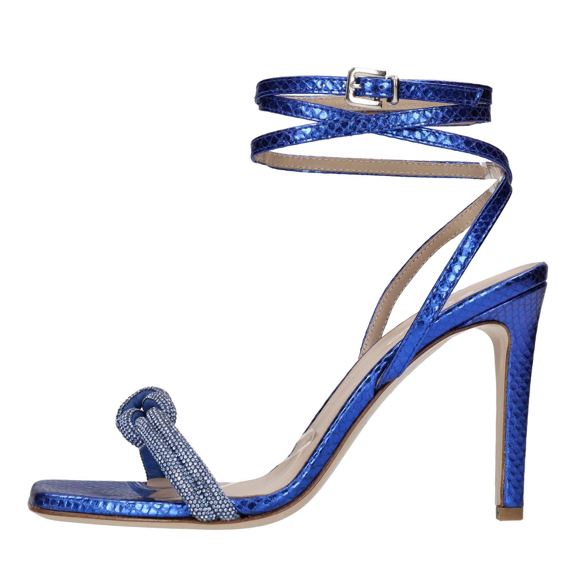 Sandali in pelle e strass 