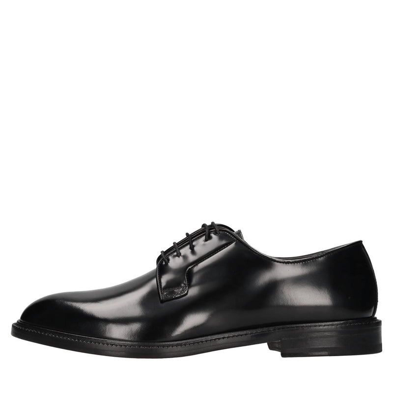 Stringate in pelle 