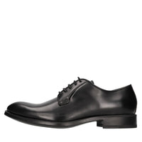 Stringate in pelle 