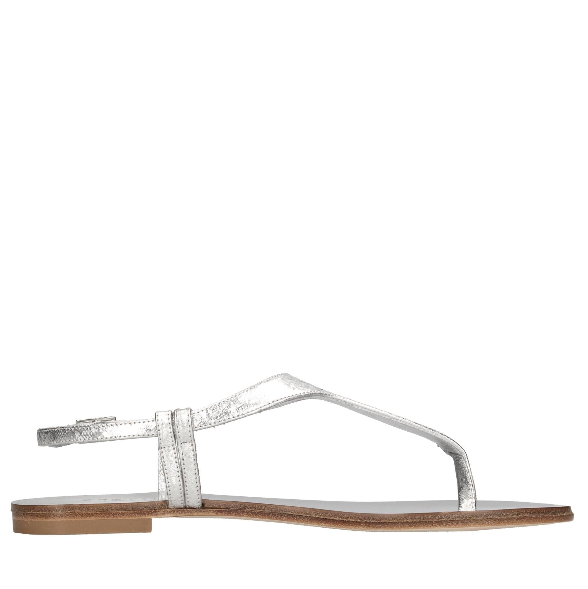 Sandali flat in pelle 