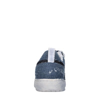 Sneakers in tessuto. 