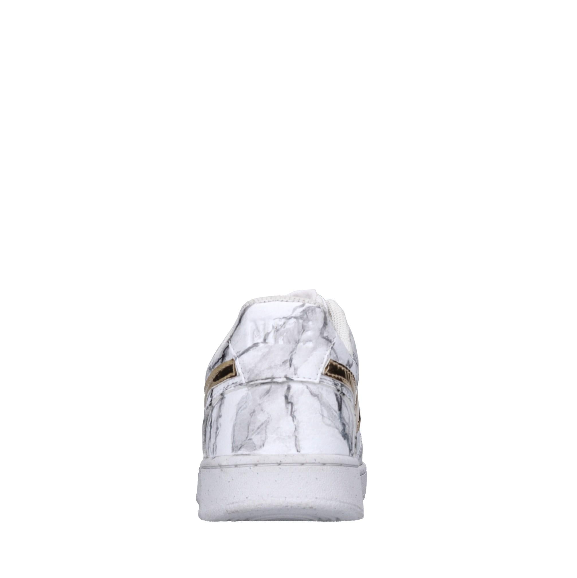 Sneakers in pelle 
