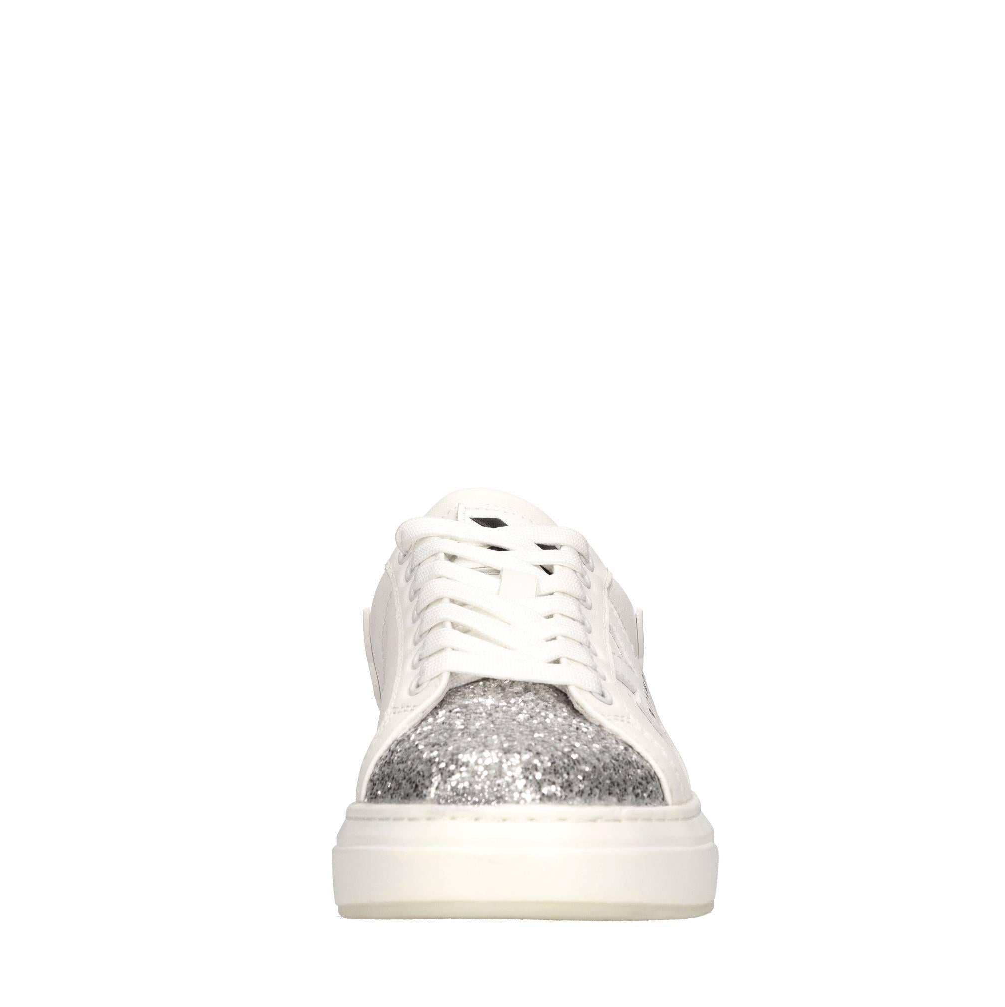 Sneakers in pelle ed ecopelle 