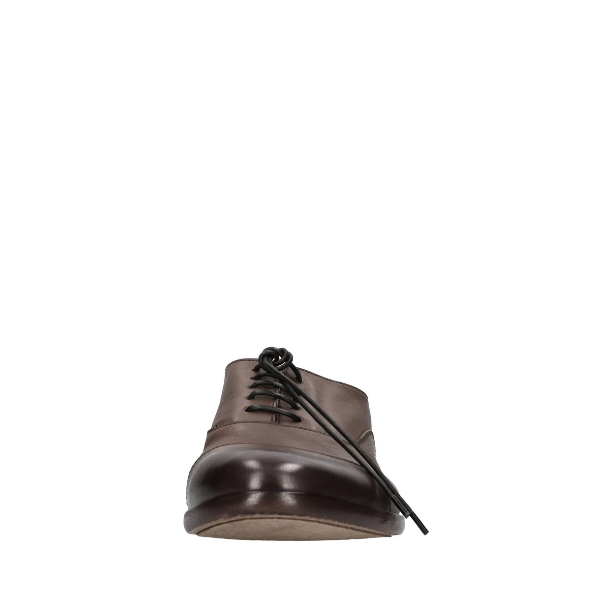 Stringate in pelle 